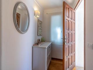 Casa con Wifi, aire acondicionado, cerca de la playa y con terraza - ES-325-35 - 9