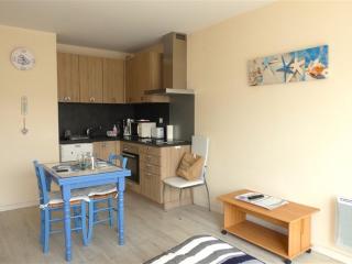 Studio proche plage et commerces avec parking privatif - FR-1-323-528 - 3