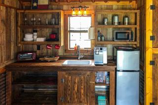Dancer - Reindeer Ranch at Round Top - Carmine - 8