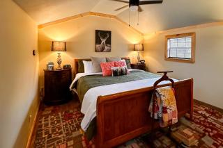 Dancer - Reindeer Ranch at Round Top - Carmine - 7