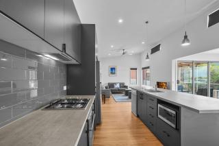 Igneous Ridge - Port Fairy - 9