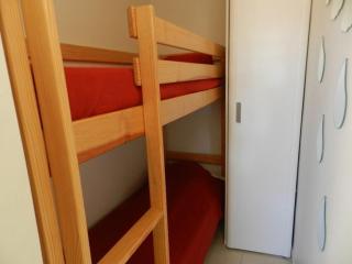 Studio cabine climatisé avec terrasse au centre-ville - 4 couchages - Le Lavandou - FR-1-251-723 - Le Lavandou - 4