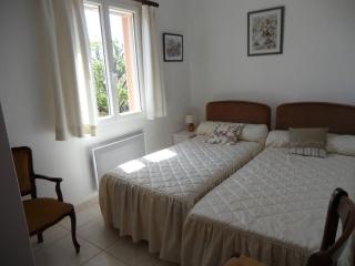 Villa 4P avec Piscine, Clim, Terrasse et Parking - 6 Couchages à Bormes-les-Mimosas - FR-1-251-704 - Bormes-les-Mimosas - 2