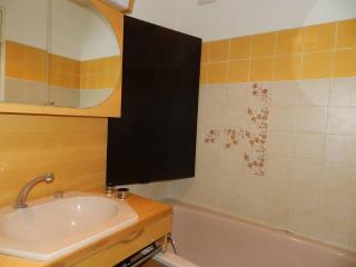 Charmant T2 avec grande terrasse à 250m de la plage - 4 couchages, garage privé, ménage inclus - FR-1-251-741 - Bormes-les-Mimosas - 2