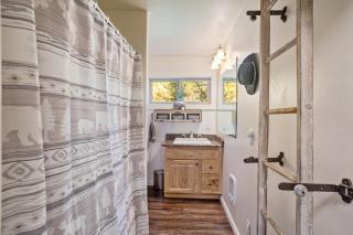 Glacier Retreat on 4 Acres with Sauna & Fire Pit - Columbia Falls - 1