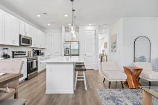 Lovely Townhome Sleeps 8 EVE101 - Davenport - 1