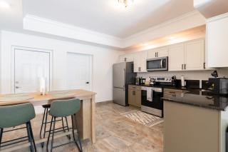 SōLE Suite #1-2 min to BEACH-Patio & Courtyard - Cocoa Beach - 1