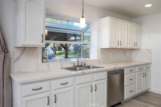 Mountain Retreat! 4 BDR, 2 BTH Yosemite, Bass Lake - 2