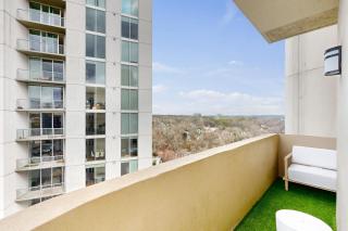 Peachtree Palace - 7