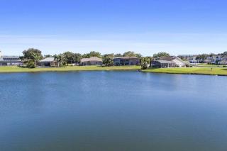 Mickeys Waterside - Gorgeous Waterside Southeast Facing 9BR Pool & Hot Tub BBQ Cinema RM 2 miles to Disney - Orlando - 7