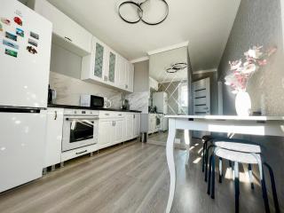 Brand New Apartment Main Road - Chişinău - 1