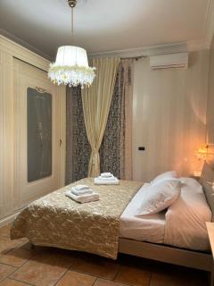 MG Luxury Home - Naples - 0