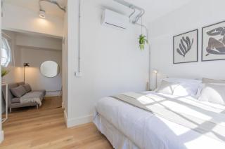 HOM I Acogedor y Luminoso Studio en Monjitas Servicio - Santiago - 6