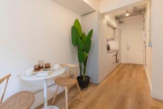HOM I Acogedor y Luminoso Studio en Monjitas Servicio - Santiago - 4