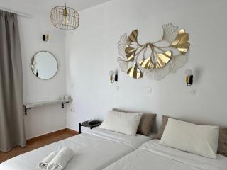 Nikos studios - Livadia - 7