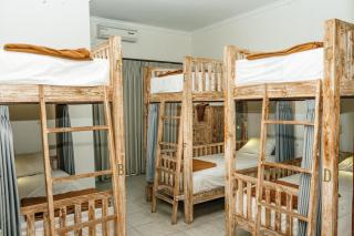 Kayuma Hostel Canggu - Canggu - 0