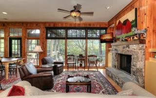 Lake Escape - Lounge with Scenic Lake Views - Dawsonville - 5