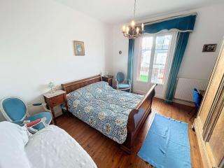 Maison à 100m de la plage, jardin privé, wifi gratuit, proche commerces et activités balnéaires - FR-1-361-113 - Jullouville-les-Pins - 3