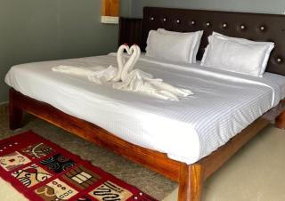 YogiTree Beach Resort & Cafe, Morjim - Morjim - 2