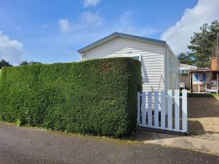 Mobile home à 200m de la mer dans camping familial avec piscine, jeux et activités - Pornic - 7