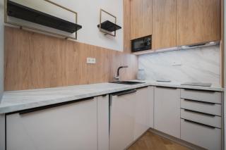 Palace Dlazdena – Stylish Prague Centre Apartment - 7
