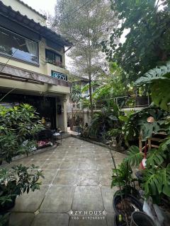 Kzy house - Amphoe Phra Khanong - 9
