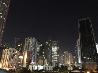 Condo with Patio at Makati SM Jazz offers Netflix - Manila - 9