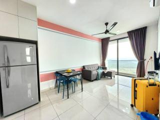 3806 Macrolink 6pax Cozy Legoland Netflix BySTAY - Kangkar Pendas - 7