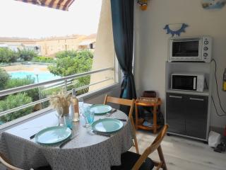 APPT 2 PIECES 21M2 + LOGGIA 7M2 REF 4035 - Le Castellas - 2