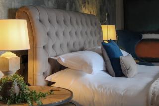 STAY on the High Street - 8