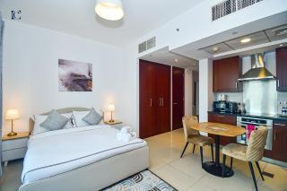 Luxury Escapes - Modern Studio Apt with Balcony near Dubai Mall - 29 Blvd - Dubai - 5