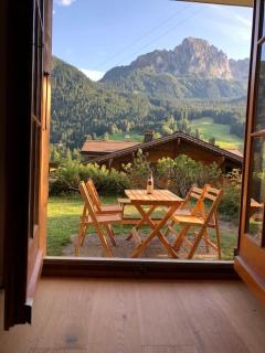 Apartment in the best location of Rougemont,Gstaad - Rougemont - 5