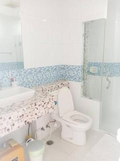 Condo The Beach Bangsaen 327/38 - Bang Saen - 1