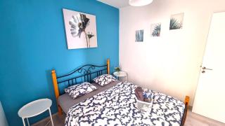 2Br Apt Coastal Comfort with Internet Access - Lanarka - 8