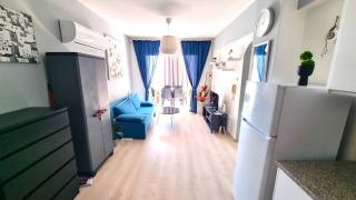 2Br Apt Coastal Comfort with Internet Access - Lanarka - 3