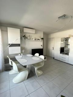 Appartement de standing, parking privé, climatisé, proche du centre-ville et la gare centre - Avignon - 6