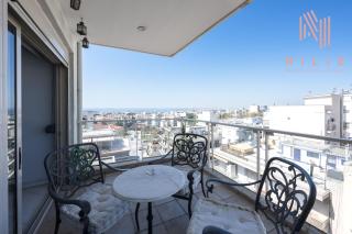 Estrella, Nilie Hospitality MGMT - 9