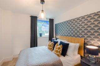 BEST THAMES VIEWS in TOWN! LARGE LUXXE NOMAD DESIGN FAMILY HOMES المساحة والأناقة تلتقي مع الراحة العربية - 1