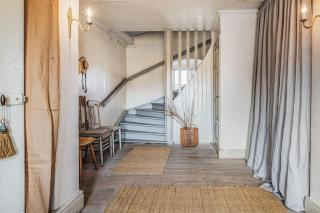 Large Stylish Charming House With Big Garden - Eskilstuna - 4