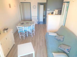 Appartement familial à 2 pas de la plage, balcon, parking & commerces proches - FR-1-652-25 - Saint-Hilaire-de-Riez - 3