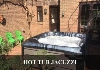 The Fortis House, Bournemouth, with Swimming Pool and Hot Tub Jacuzzi - Bournemouth - 3