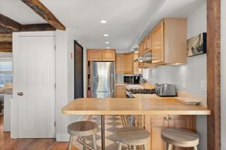 Circa 1789 Historic South End Downtown Home - 9