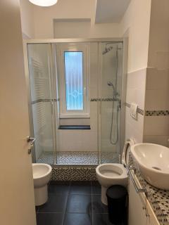 Quarto Mare con giardino - Genua - 5