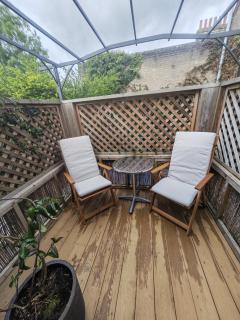 Cambridge city centre immaculate 2 bed apartment - 1