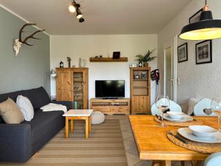 SCHWARZWALDNACHT mit Sauna im Haus ideal zum wandern und biken Balkon Tiefgarage E-Ladestation - Todtnauberg - 3