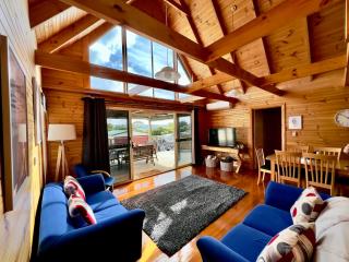 House with bay views - St Helens family escape - St Helens - 0