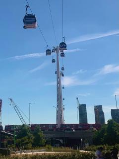 ExCel, O2, Canary Wharf, London City Airport - Free Parking - 7