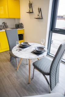 Excellent studio balcony apartment in Sheffield - Sheffield - 1