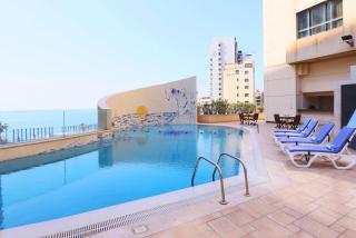 Ramada Plaza by Wyndham Beirut Raouche - Beirut - 6