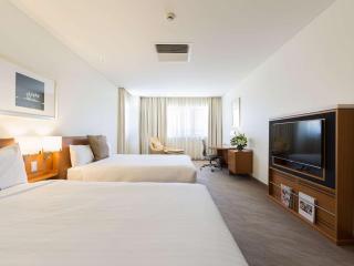 Novotel Canberra - 8